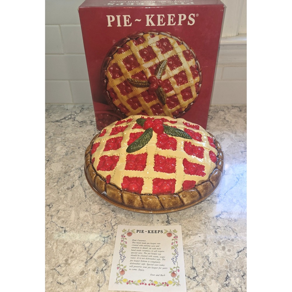 Over and Back Pie-Keeps Ceramic Pie Dish Lattice Cherry Lid Made in Portugal